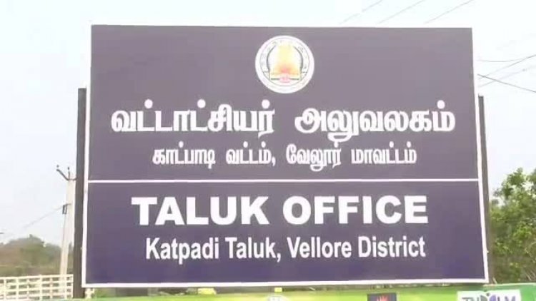 பாலாற்றில் நடுராத்திரியில் 65 மாட்டு வண்டிகளில் எந்த அச்சமின்றி மணல் கடத்தல் கண்டுகொள்ளாத..?. வருவாய்த்துறை - காவல் துறை..!!