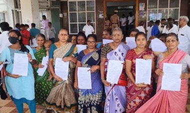 திருப்பூர் ஊத்துக்குளி ரோடு பாளையக்காடு பகுதியில் மது கடை திறக்க பொதுமக்கள் எதிர்ப்பு!!!