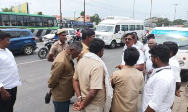 கனிவாக நடந்து கொள்ளுங்கள்ஆட்டோ டிரைவர்களுக்கு போக்குவரத்து ஆய்வாளர் ஆ.செல்லபாண்டியன் அறிவுரை.